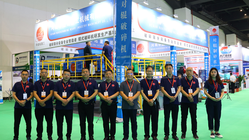 大中小型對(duì)輥制砂機(jī)為什么很受歡迎？